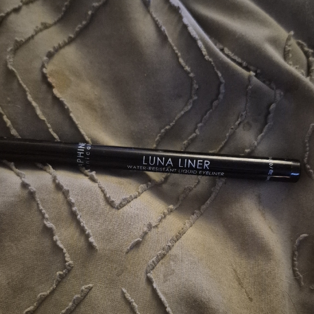 Seraphine Botanicals Luna Liner Liquid Eyeliner